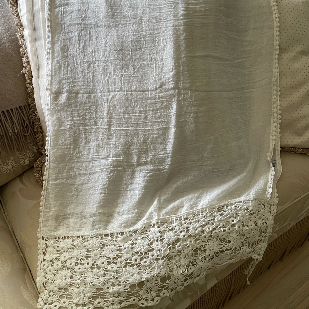 Ivory cotton scarf